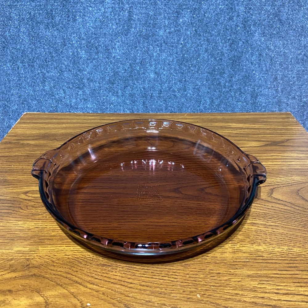 Pyrex Visions Cranberry Pie Plate 229 24cm Scalloped Rim Baking Dish USA 9.5"